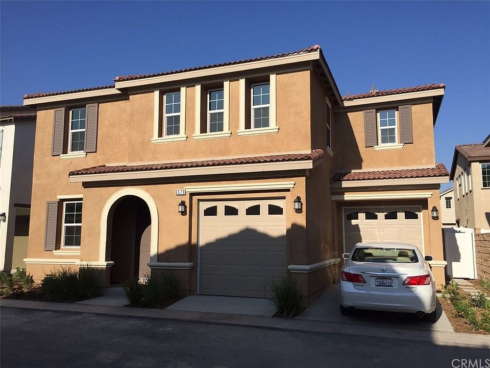 2nd image of 6578 Mogano Dr