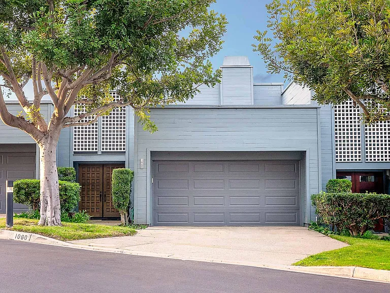 1060 America Way — Photo 10