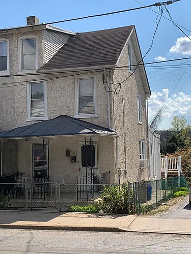 532 New Elm St Photo 1