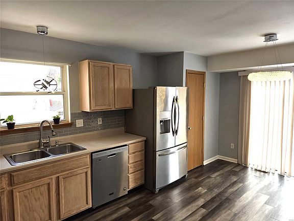 4th image of 10712 Oak Pointe Dr