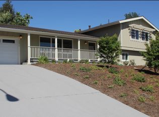 5671 Monte Verde Dr, Santa Rosa, CA 95409