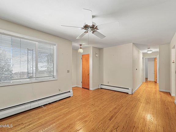 4th image of 89 Delancy Ave