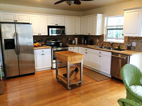 Large remodeled kitchen