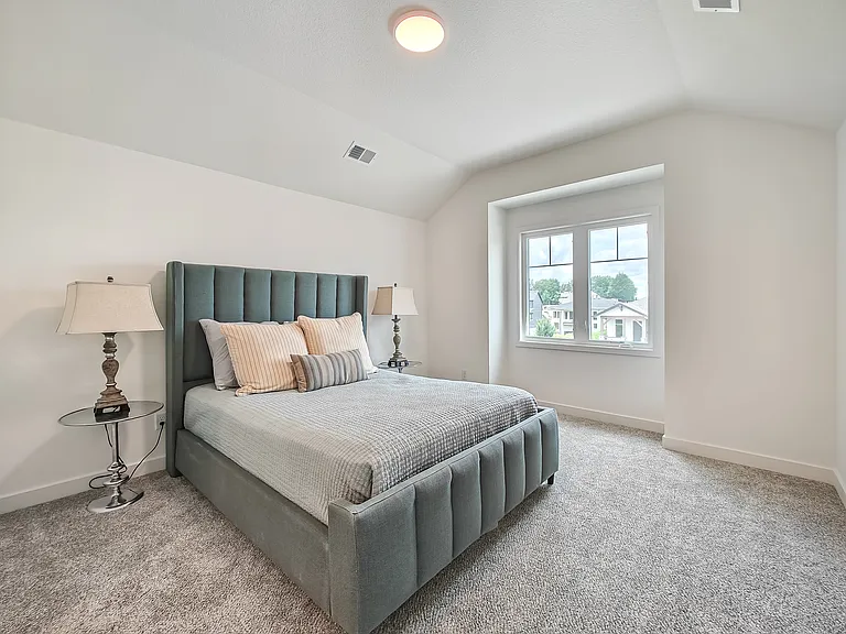 18401 Monrovia St — Photo 45