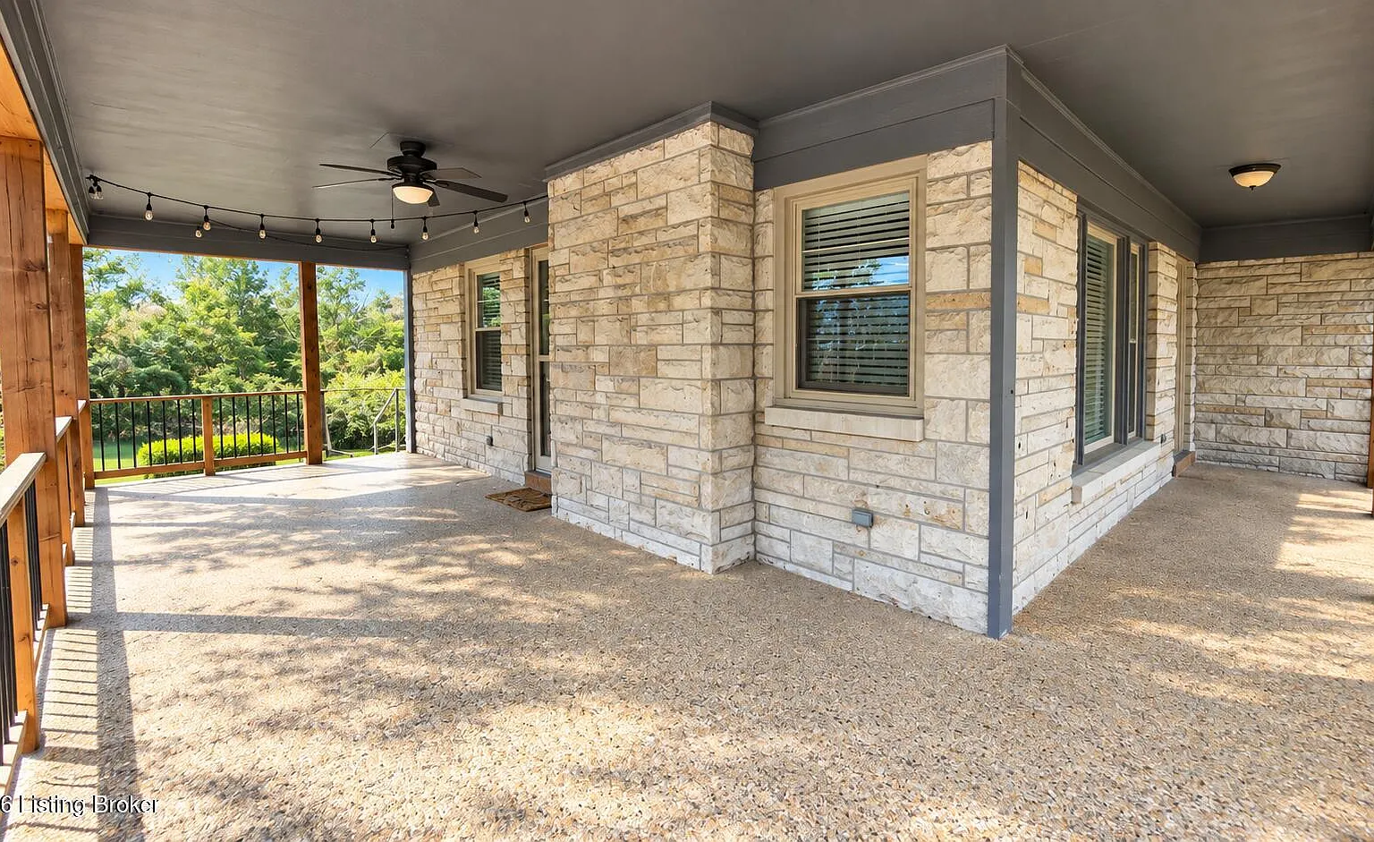 2 bed, 3.0 bath, 1460 sqft, $2,200 — Photo 2