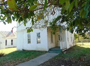 111 E Perry St, Owenton, KY 40359