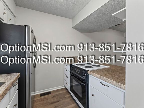 5th image of 2928 Eaton St