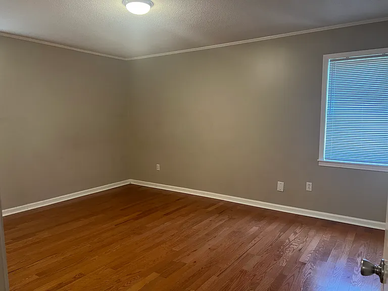 6357 Limewood Ave — Photo 5