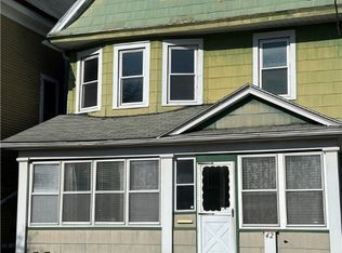 42 Leamington Pl, Buffalo, NY 14210