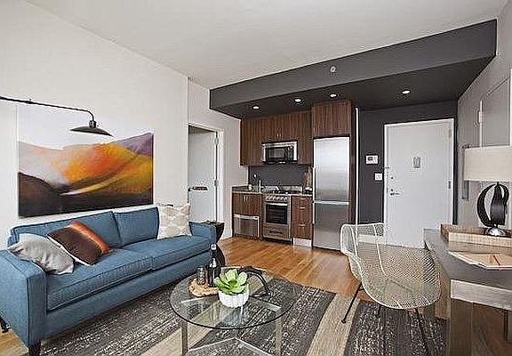 4th image of 254 Front St APT 6E