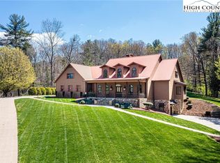 1560 Taylorsville Rd, Lenoir, NC 28645