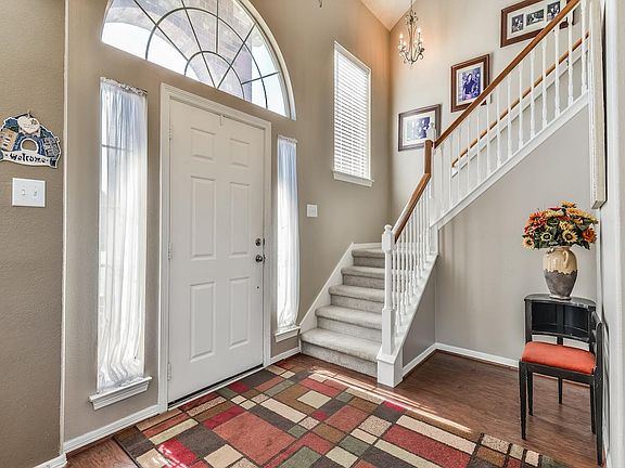 2nd image of 6418 Lake Chase Ct