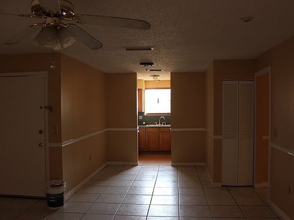 Dining Area/Kitchen