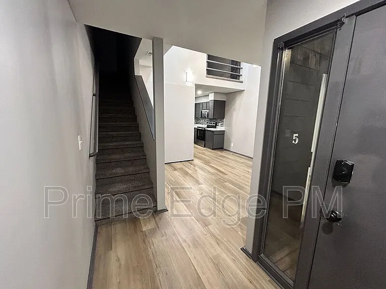 1741 Ridgehaven Ct #5 — Photo 3