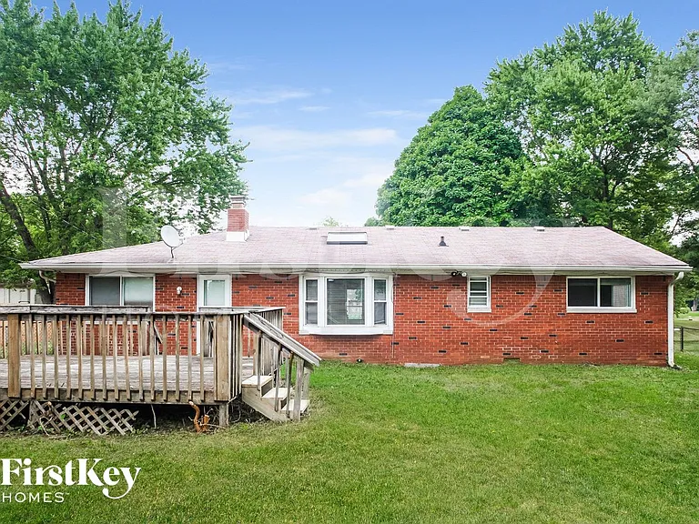 5564 Northland Rd — Photo 15
