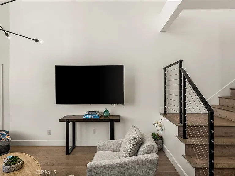 4405 Channel Pl — Photo 24