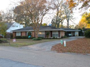 202 Corona Dr, Lafayette, LA 70503