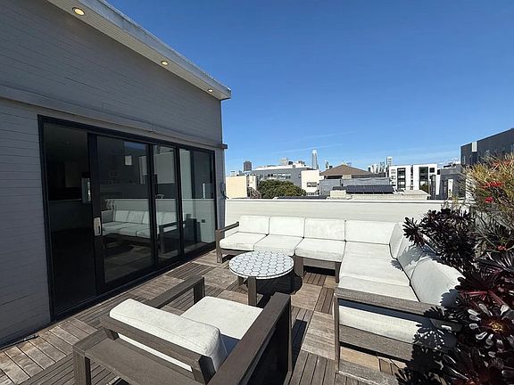 4th image of 56 Ringold St APT 3