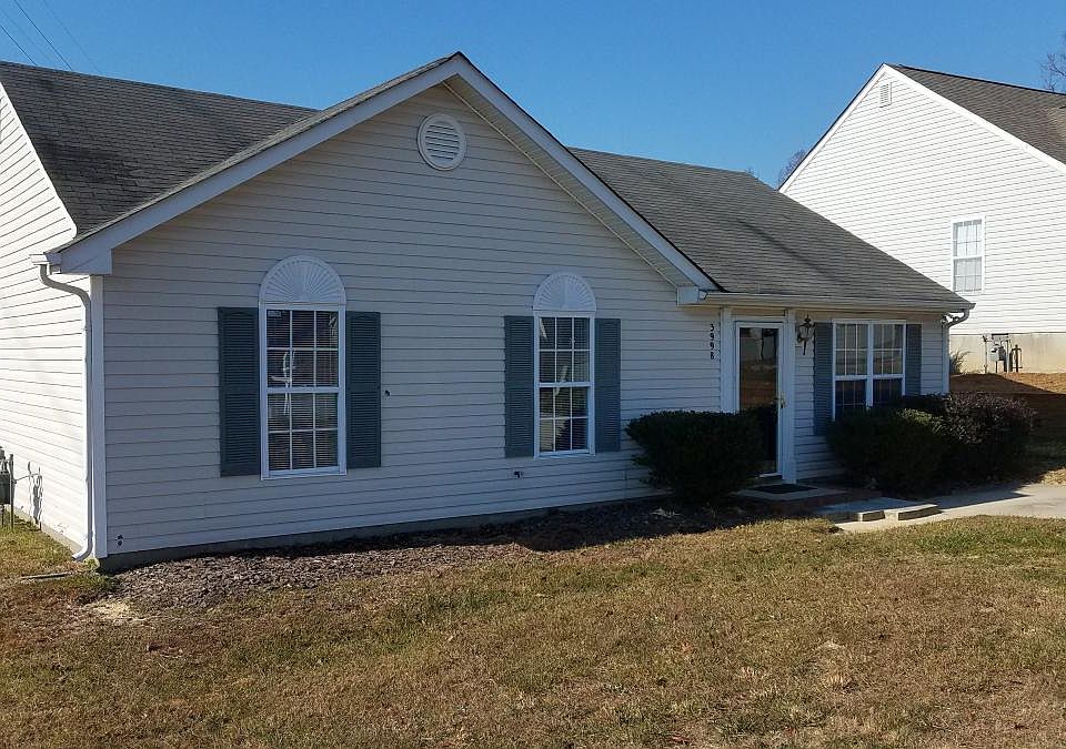 1st image of 3998 Pelham Dr