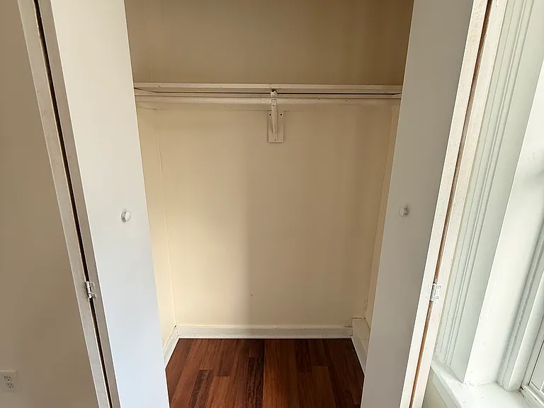 175 Humphrey St #R1 — Photo 8