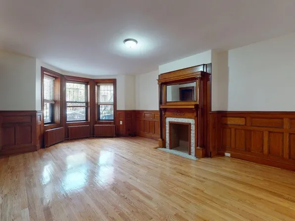 418 73rd Street image 2 of 22