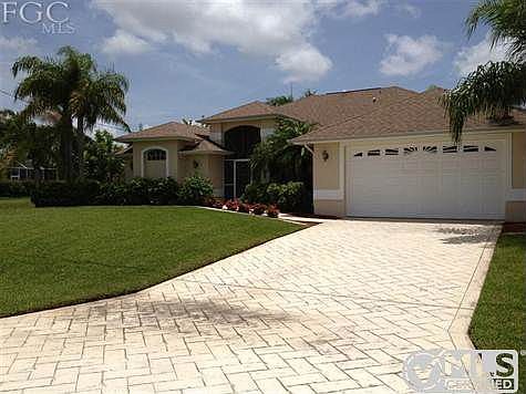 1st image of 2526 SW 38th Ter