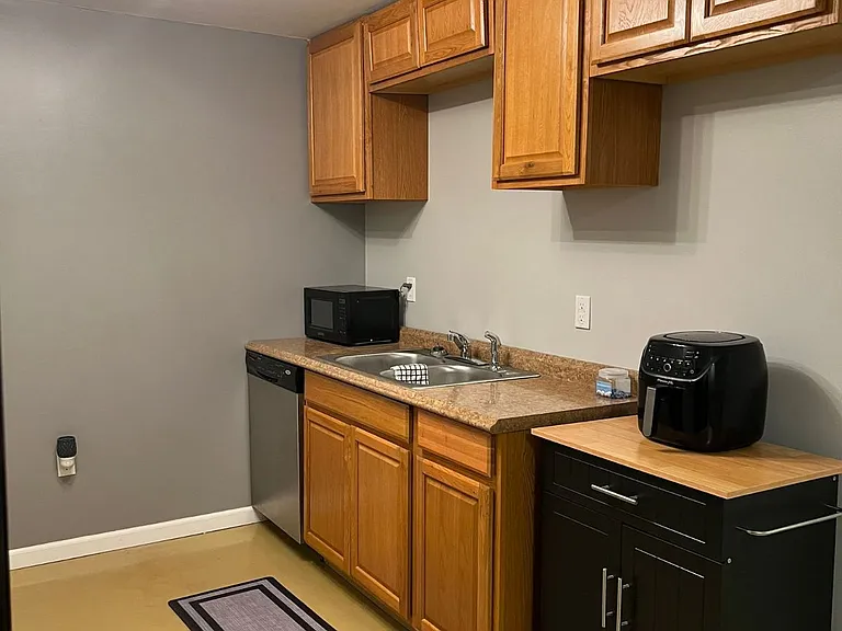 bathroom kitchen
