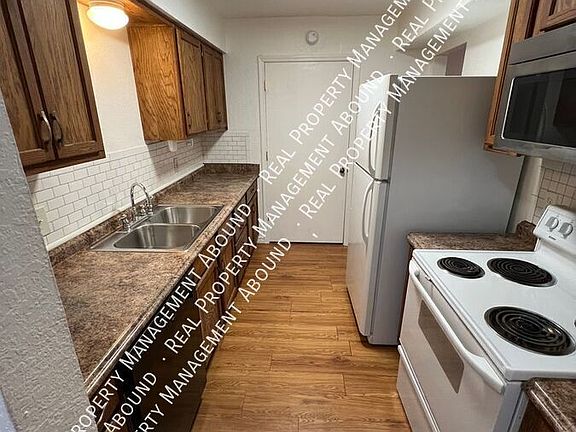 3rd image of 8144 E 17th St #J