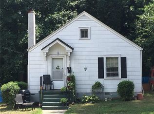 1007 Hertford St, Greensboro, NC 27403
