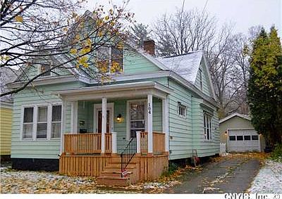 1st image of 104 Sweeting St
