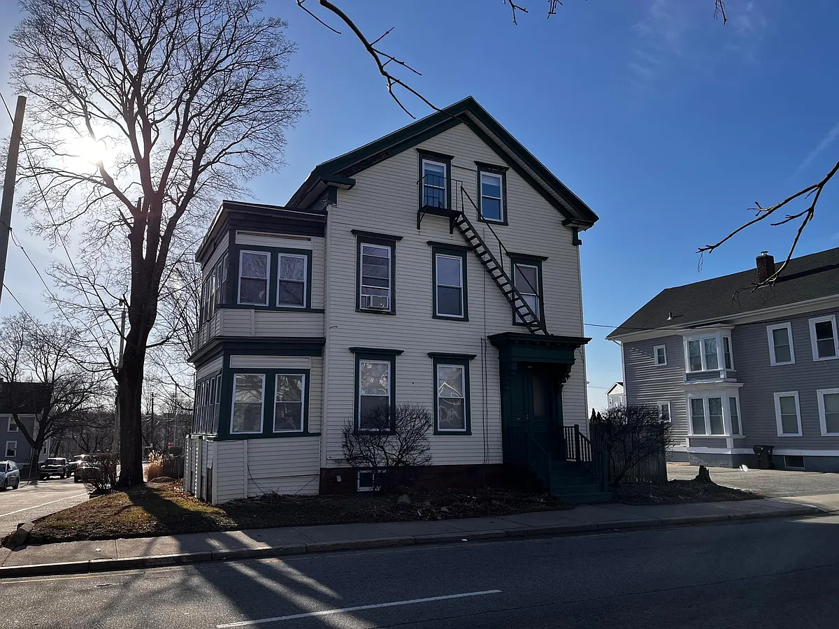 Building Photo - 103 Prospect St #3