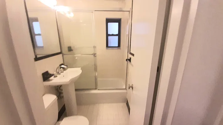 Rented by Corcoran | media 7