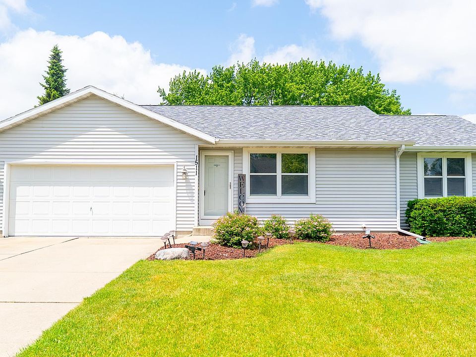 1st image of 1511 Meadowlark Dr