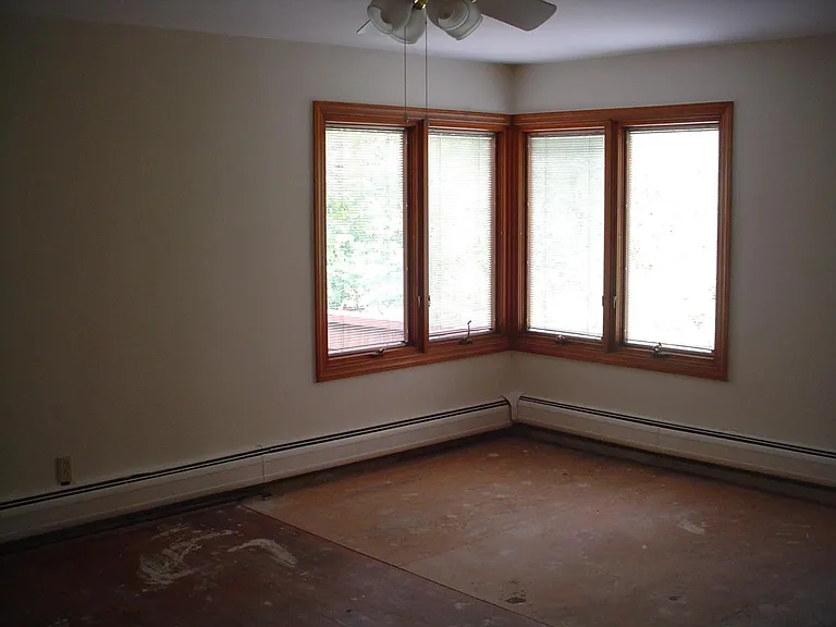 1650 Colonial Dr — Photo 19
