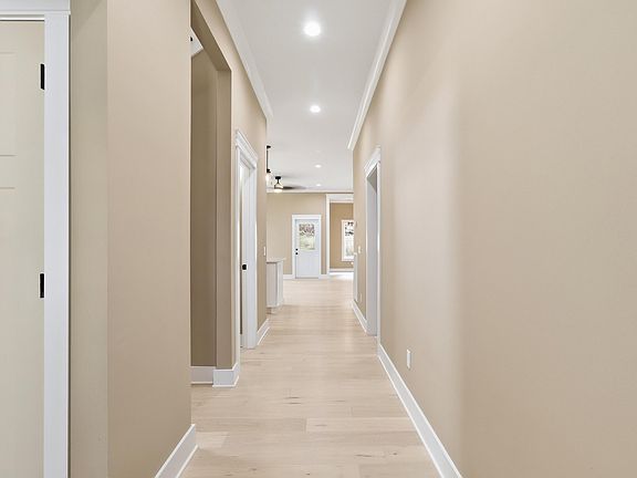 5th image of 8388 Snowdrop Way