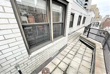 Rented by Manhattan Realty Group