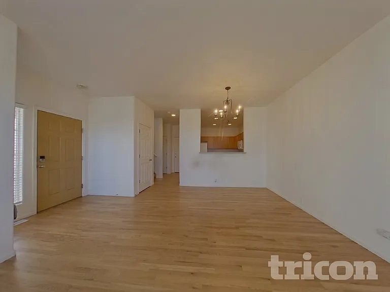 6245 Sierra Grande Point — Photo 2