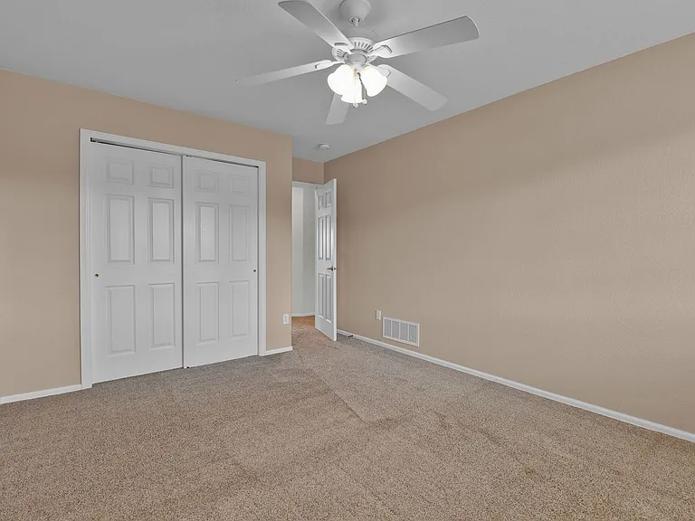 705 Witchhazel Ct — Photo 35