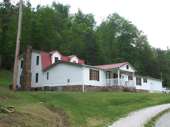 160 Hannah Frk, Hagerhill, KY 41222