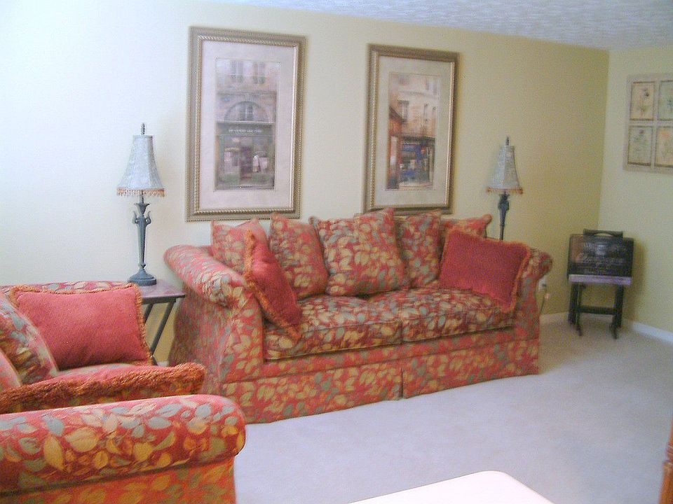 1st image of 965 Hilton Dr