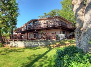 949 Mountain View Dr, Eagle Pt, OR 97524