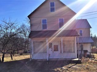 327 Pond Hill Mountain Rd, Wapwallopen, PA 18660
