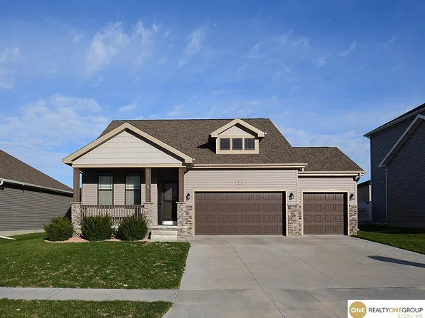 1718 W Big Sky Rd, Lincoln, NE 68521