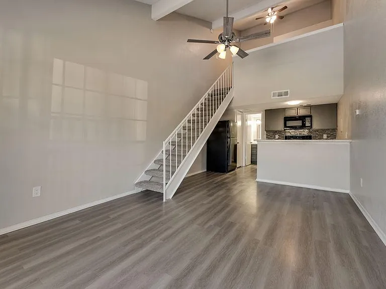 1217 Pecan Square Dr #27 — Photo 9