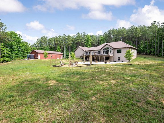 3rd image of 655 Thunder Ridge Dr