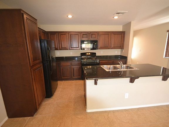3rd image of 2756 Kona Crest Ave