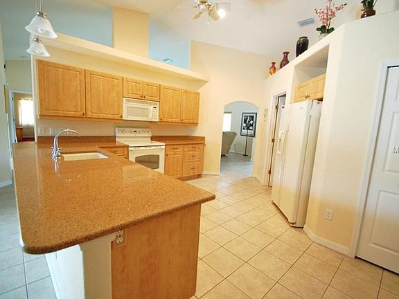 5th image of 1113 Japan St