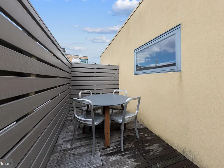1414 Belmont St NW #408 — Photo 36