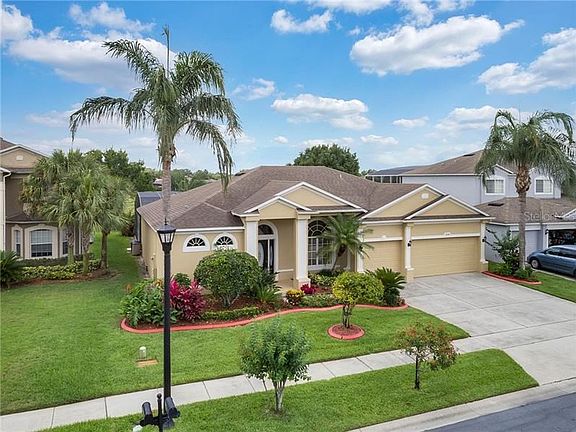 3rd image of 9924 Turtle Bay Ct