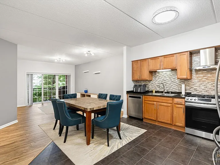 3501 Wellington Ct #203 — Photo 5